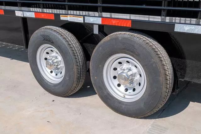new Stock / Stock Combo Trailers Gooseneck  for sale, in Seguin, TX Thumbnail 17