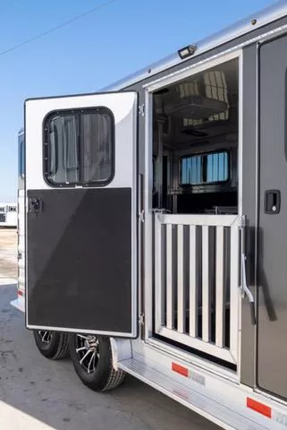 new Horse Trailers Bar-M Trailers  for sale, in Seguin, TX Thumbnail 10