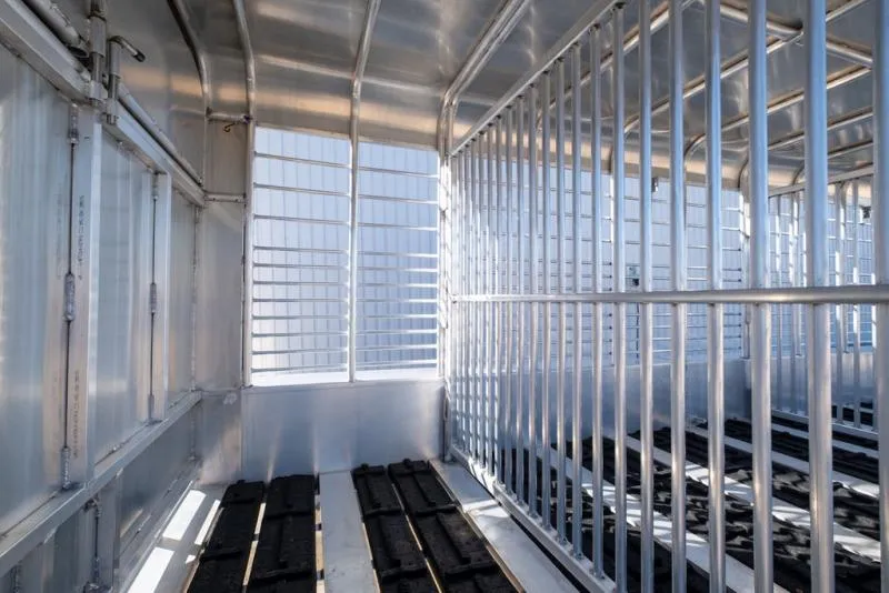 new Stock / Stock Combo Trailers Gooseneck  for sale, in Seguin, TX Thumbnail 8