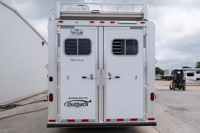 used Horse Trailers Elite Trailers  for sale, in Seguin, TX Thumbnail 13