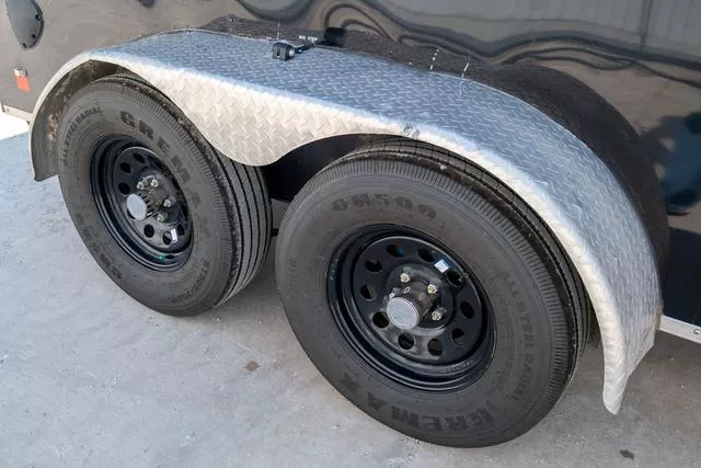 used Cargo (Enclosed) Trailers Continental Cargo  for sale, in Seguin, TX Thumbnail 9