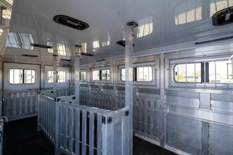 used Horse Trailers Sooner  for sale, in Seguin, TX Thumbnail 11