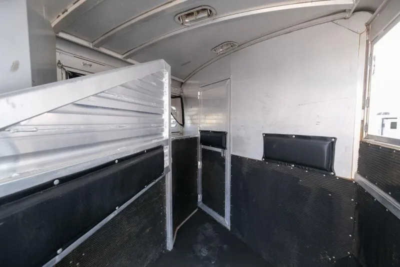 used Horse Trailers Elite Trailers  for sale, in Seguin, TX Thumbnail 19