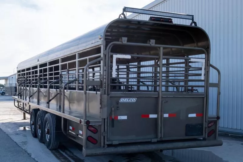 used Stock / Stock Combo Trailers Delco Trailers  for sale, in Seguin, TX Thumbnail 3