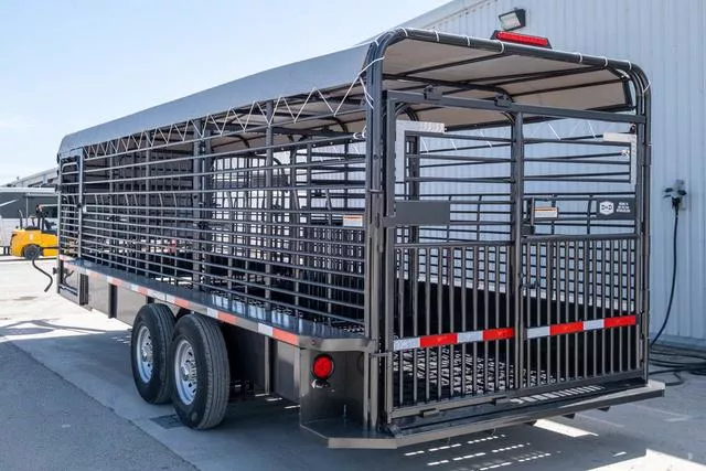 new Stock / Stock Combo Trailers Gooseneck  for sale, in Seguin, TX Thumbnail 3