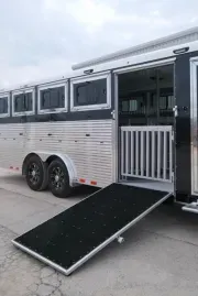 new Horse Trailers Sundowner Trailers  for sale, in Seguin, TX Thumbnail 15