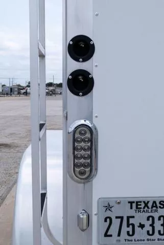 used Office / Fiber Optic Trailers Sundowner Trailers  for sale, in Seguin, TX Thumbnail 17