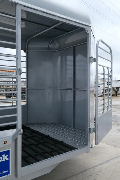 new Stock / Stock Combo Trailers Gooseneck  for sale, in Seguin, TX Thumbnail 7