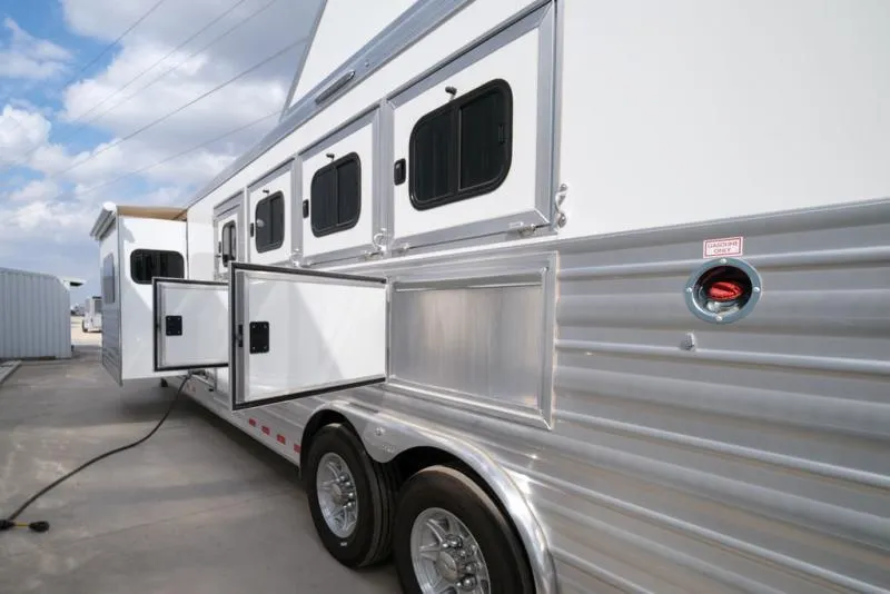 new Horse Trailers Cimarron Trailers  for sale, in Seguin, TX Thumbnail 23