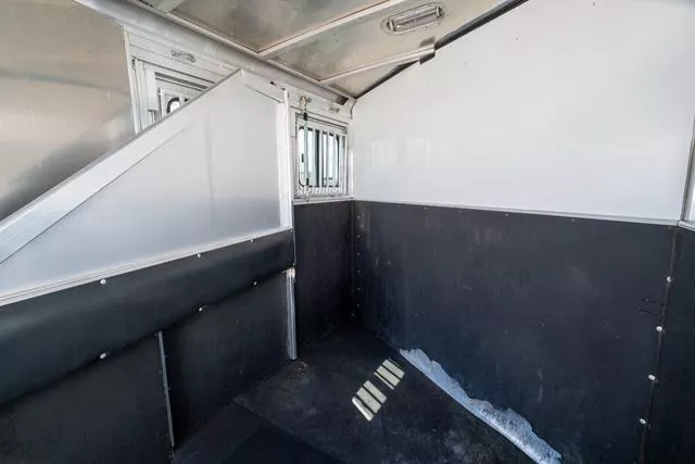 used Horse Trailers CM Trailers  for sale, in Seguin, TX Thumbnail 12