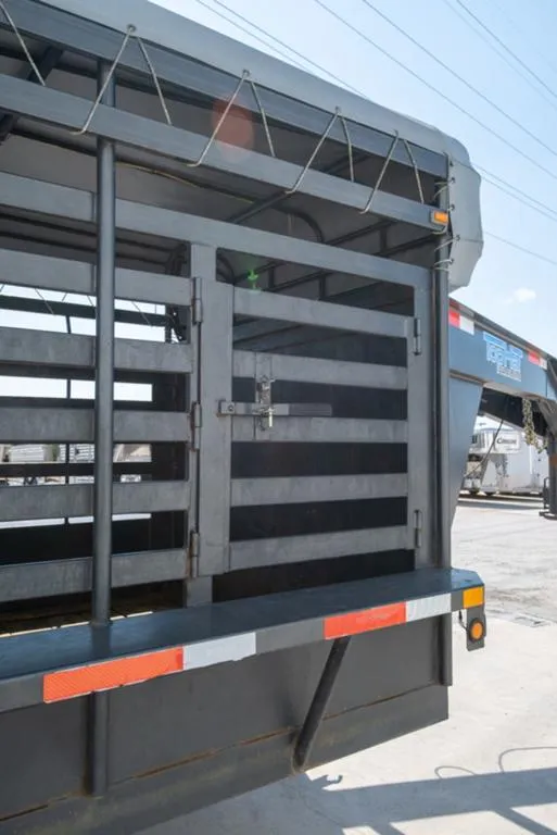 used Stock / Stock Combo Trailers Top Hat Trailers  for sale, in Seguin, TX Thumbnail 6