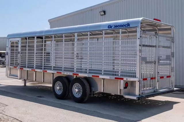 new Stock / Stock Combo Trailers Gooseneck  for sale, in Seguin, TX Thumbnail 3
