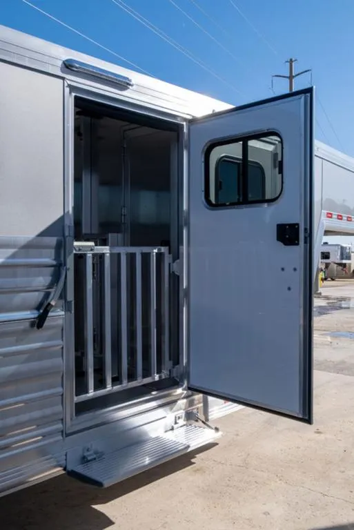 new Horse Trailers Cimarron Trailers  for sale, in Seguin, TX Thumbnail 10