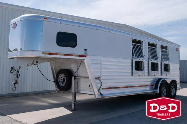 2001 Hart Trailers 3 Horse Trailer 