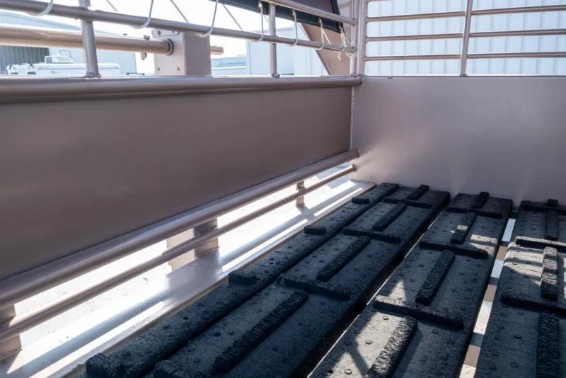 new Stock / Stock Combo Trailers Gooseneck  for sale, in Seguin, TX Thumbnail 8