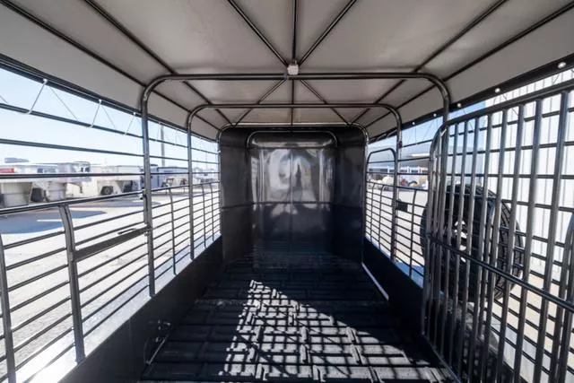 new Stock / Stock Combo Trailers Gooseneck  for sale, in Seguin, TX Thumbnail 13