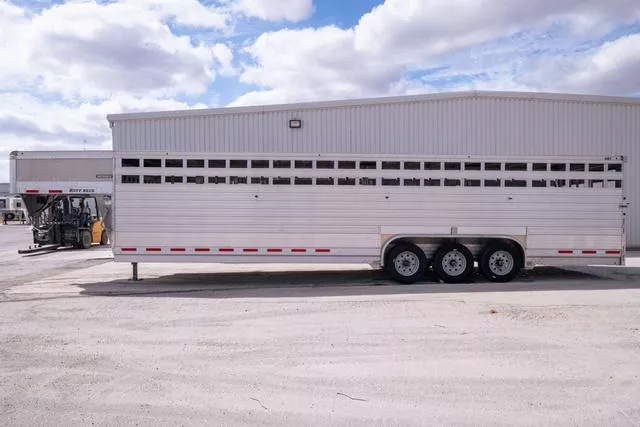 used Stock / Stock Combo Trailers EBY  for sale, in Seguin, TX Thumbnail 2