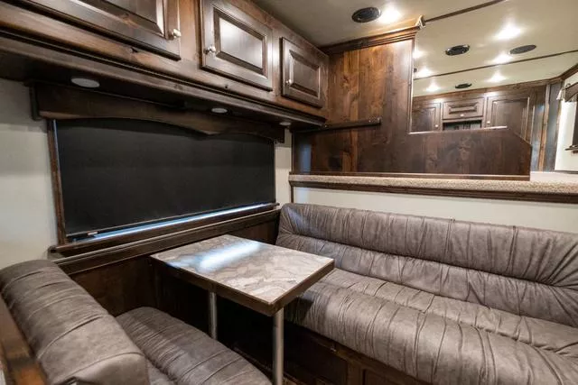 used Horse Trailers Elite Trailers  for sale, in Seguin, TX Thumbnail 8