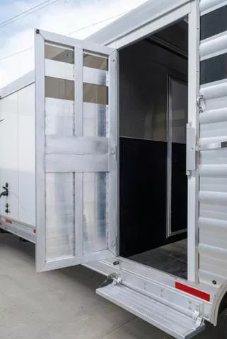 new Horse Trailers Merhow Trailers  for sale, in Seguin, TX Thumbnail 8