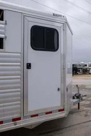 used Horse Trailers CM Trailers  for sale, in Seguin, TX Thumbnail 6
