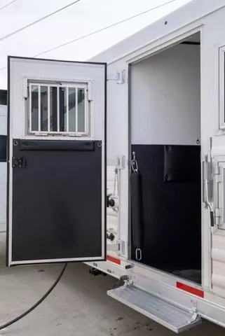 new Horse Trailers Merhow Trailers  for sale, in Seguin, TX Thumbnail 26