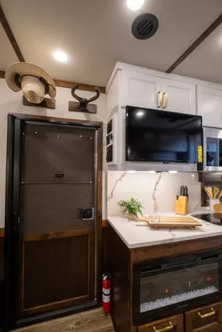 new Horse Trailers Cimarron Trailers  for sale, in Seguin, TX Thumbnail 26