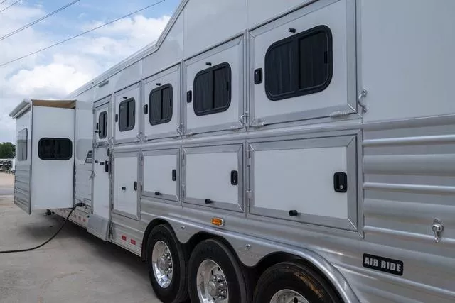 new Horse Trailers Cimarron Trailers  for sale, in Seguin, TX Thumbnail 52