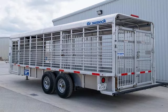used Stock / Stock Combo Trailers Gooseneck  for sale, in Seguin, TX Thumbnail 3