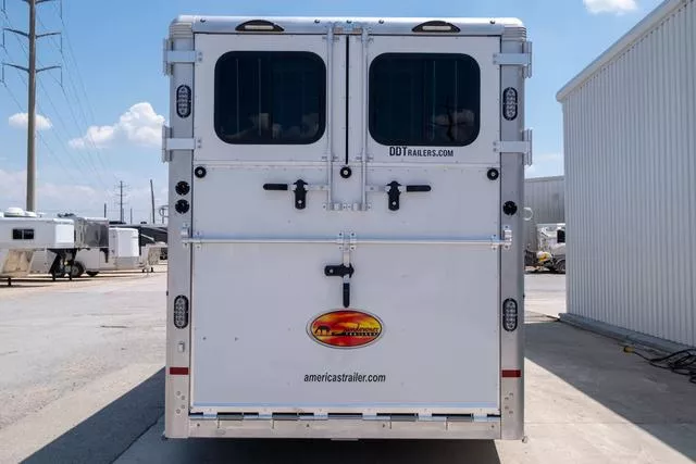 new Horse Trailers Sundowner Trailers  for sale, in Seguin, TX Thumbnail 14