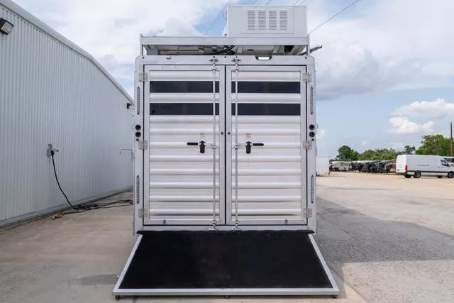 new Horse Trailers Merhow Trailers  for sale, in Seguin, TX Thumbnail 12