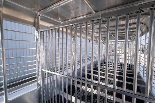 new Stock / Stock Combo Trailers Gooseneck  for sale, in Seguin, TX Thumbnail 9