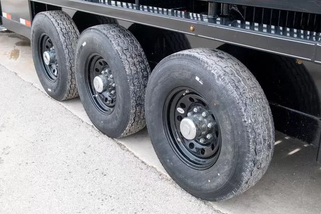 used Stock / Stock Combo Trailers Delco Trailers  for sale, in Seguin, TX Thumbnail 14