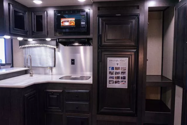 new Horse Trailers Bison Trailers  for sale, in Seguin, TX Thumbnail 36