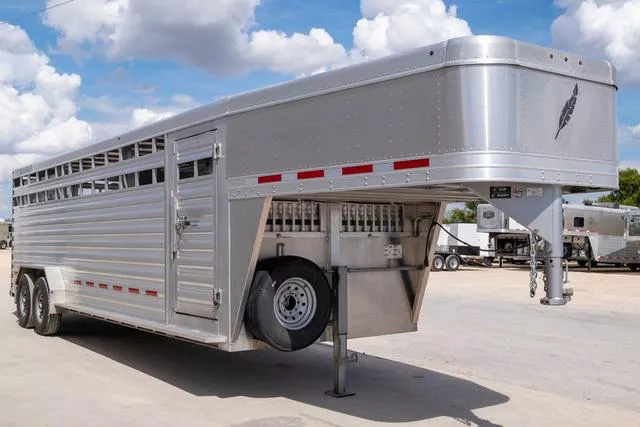 used Stock / Stock Combo Trailers Featherlite  for sale, in Seguin, TX Thumbnail 5