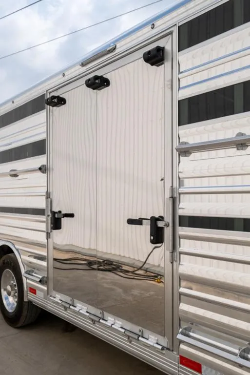 new Stock / Stock Combo Trailers Cimarron Trailers  for sale, in Seguin, TX Thumbnail 13