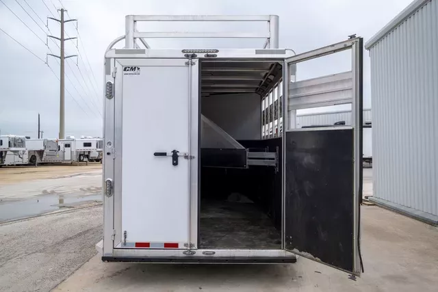 used Horse Trailers CM Trailers  for sale, in Seguin, TX Thumbnail 11