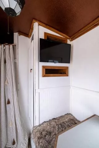 used Horse Trailers 4-Star Trailers  for sale, in Seguin, TX Thumbnail 17