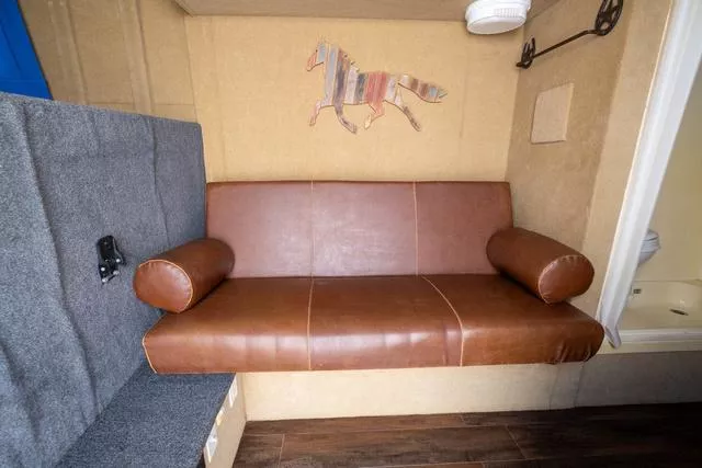 used Horse Trailers Featherlite  for sale, in Seguin, TX Thumbnail 15