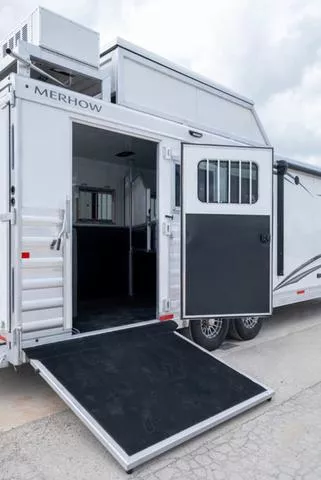 new Horse Trailers Merhow Trailers  for sale, in Seguin, TX Thumbnail 18