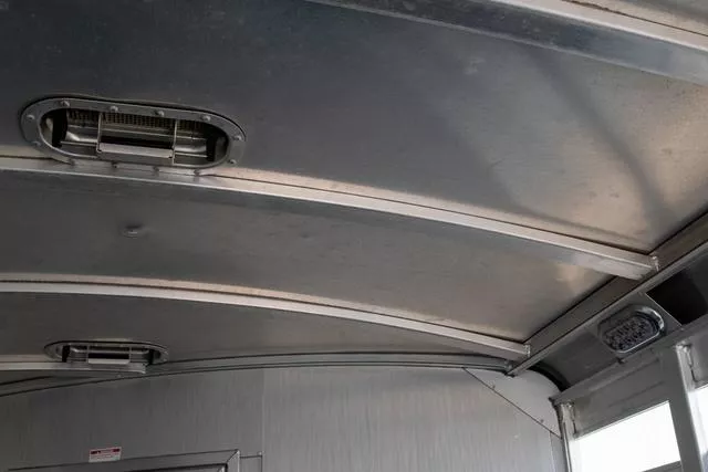 used Horse Trailers Platinum Coach  for sale, in Seguin, TX Thumbnail 13