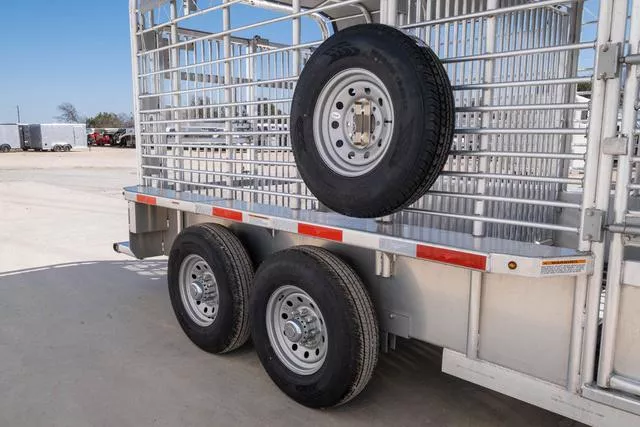 new Stock / Stock Combo Trailers Gooseneck  for sale, in Seguin, TX Thumbnail 18