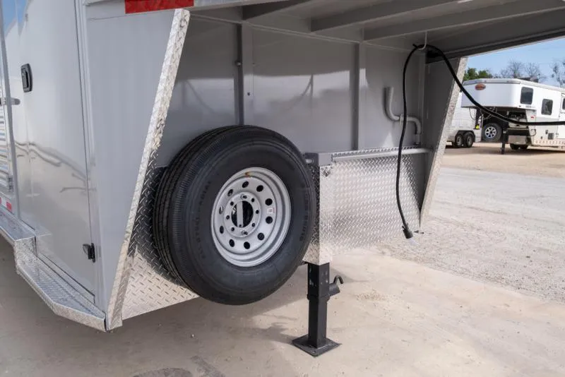 new Stock / Stock Combo Trailers Trails West  for sale, in Seguin, TX Thumbnail 6