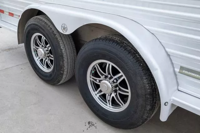 used Stock / Stock Combo Trailers Bloomer  for sale, in Seguin, TX Thumbnail 17