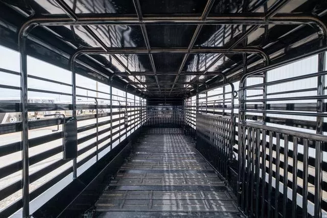 used Stock / Stock Combo Trailers Delco Trailers  for sale, in Seguin, TX Thumbnail 9