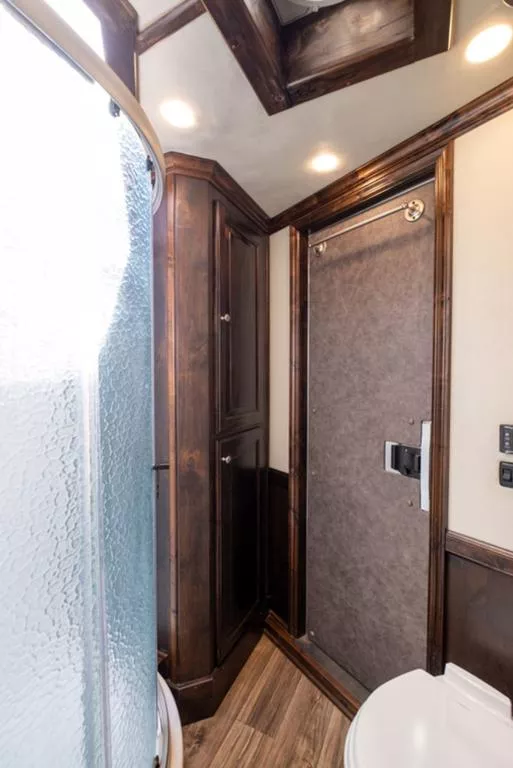 used Horse Trailers Elite Trailers  for sale, in Seguin, TX Thumbnail 13