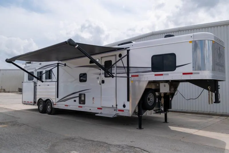 new Horse Trailers Merhow Trailers  for sale, in Seguin, TX Thumbnail 45