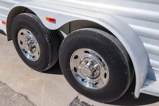 used Stock / Stock Combo Trailers Elite Trailers  for sale, in Seguin, TX Thumbnail 22
