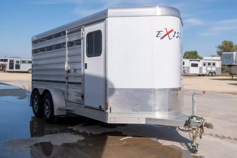 used Horse Trailers Exiss Trailers  for sale, in Seguin, TX Thumbnail 5