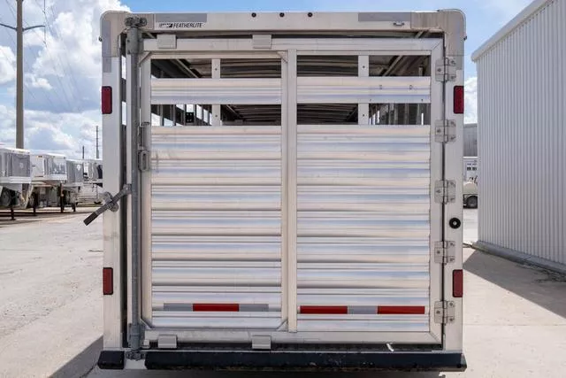 used Stock / Stock Combo Trailers Featherlite  for sale, in Seguin, TX Thumbnail 10