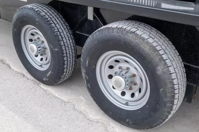 used Stock / Stock Combo Trailers CM Trailers  for sale, in Seguin, TX Thumbnail 11